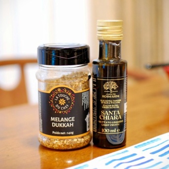 何にでも合うから便利！万能スパイス【デュカ】