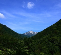 ☆★一日延期大正解！〜大朝日岳微笑む