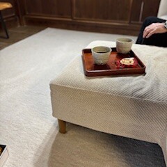 カウチソファ。