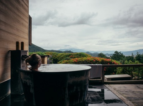 一人旅で旅館とるとなるとどこあたりがいい？