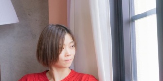 【愚痴】隣の家の小石が自分の敷地に入り掃除が大変。多分隣の子どもが遊んでる時に飛んでくるんだろうな…