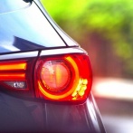 「車のウインカーを出す意味が分かりません。運転がおろそかになっていけないと思います」