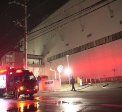 アマゾン倉庫火災が突きつける“自動化の死角”