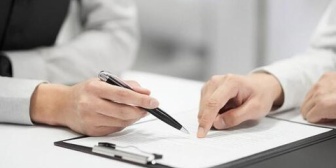 義兄嫁「義母（旦那の母）を老人ホームの保証人と身元引受人にあなたの旦那の名前書かせて」　私（面倒ごとに巻き込まれたくないから嫌だな…）