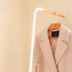 きれいめ冬コートとマフラーの組み合わせ（PR含む）