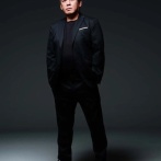 ホリエモンのスーツ姿に「ほぼ石破」→本人が反応　「ほれ。」とモデルショット公開で反響