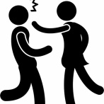 【動画】外国人観光客、ビンタ1発で亡くなってしまう・・・・・・・・・・・・