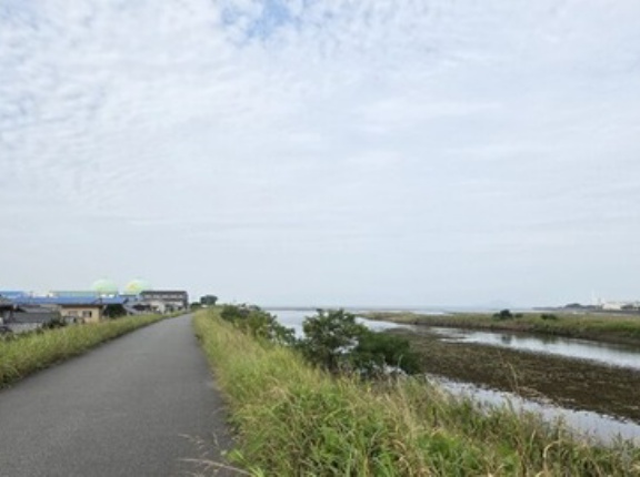 薬湯に入って三津浜焼きを食べてきた