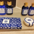 カシスのホテルブック