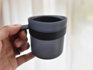 【実家の話】「杖の先」を買って父と散歩＆ダイソーで介護用品「飲みやすいコップ」と「不織布エプロン」を購入（記事下にPR含）