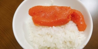 頑なに三角食べをしない人ってなんなんだろう。食事の中盤になっても全く手をつけていないおかずがあるから不要なのかと思って食べようとすると…