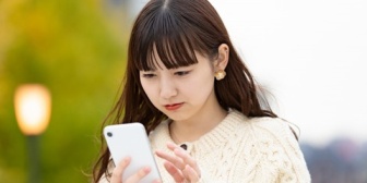 彼氏が「コロナが心配だろうから、君のために会わないよ!でも連絡はしてね!」って。もう冷めてきてるんだけど…