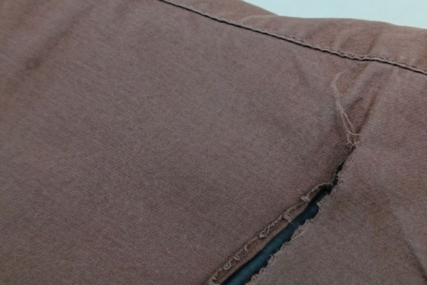 鹿児島市で染み抜き 洋服直しならクリーニングハウスあい 破れ補修