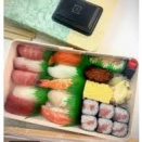 松本人志の差し入れがスゲー「この弁当は美味しい」中身が判明し騒然　共演者が次々写真アップ