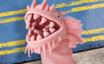 『Fallout』ガルパーのハンドパペットが発売。口の中のワサワサも再現可能