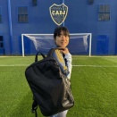シンクロ、女子サッカーアルゼンチン1部リーグで活躍する佐々木ユリア選手と“旅して働く”ブランド『HOLICC』とチャレンジサポーターシップ締結