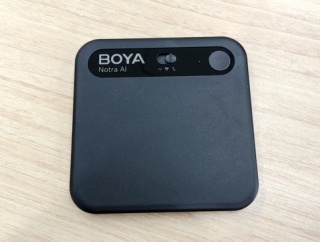 スマホやワイヤレスイヤホンの通話やWeb会議も録音できるAIボイスレコーダー「BOYA Notra」を試す！文字起こしや要約も超簡単【レビュー】