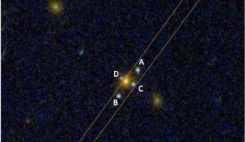 【宇宙ヤバイ】 200億光年先の銀河が重力レンズで4重に見える現象を観測 いや200億光年???は??