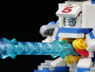 LEGO／ミニサイズ・ファイティングフェニックス