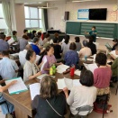 平和合唱団の練習が始まっています。