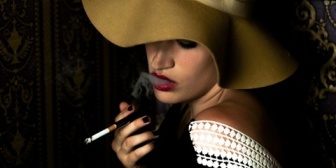 【腹立つ】喫煙所で大学生？っぽい男の子3人組の内の1人が私のこと指差して「タバコ吸う女ってありえねーよなw」とか言ってきた