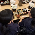 【３年生】修学旅行１日目　お昼ご飯