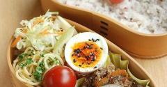 焼肉弁当【サンタクロース】