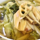 お野菜だけで♪白菜の根菜のスープ