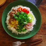 『絶品!ご褒美エスニックワンプレートご飯【レシピ2378】#お弁当 #お弁当おかず #簡単レシピ #時短料理 #レンチン #電子レンジ料理 #レシピ #おかず #節約レシピ #絶品 #ご褒美 #ワンプレート』の画像