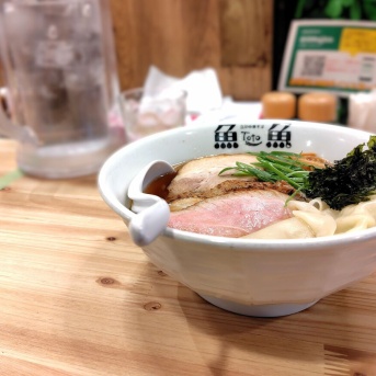 らぁ麺 ととホンテン@昭島市<限定・18thデラックスらぁ麺>