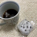 カフェインを楽しみたくて、コーヒーを淹れてしまいます。
