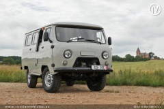 ロシアの車「(ﾟдﾟ)」