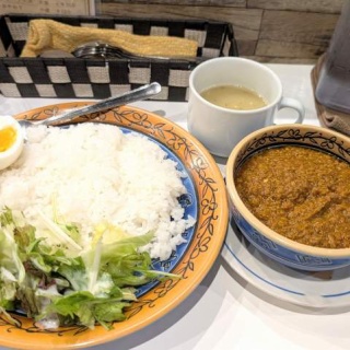 ◆毎日カレー◆と★タイ料理★ by エスニカン