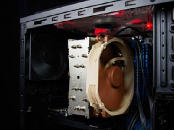 PCパーツ高すぎて自作する人減ってるよな