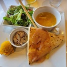 ひさびさにウニコセットのランチ～ チェントペルチェント（御経塚店）