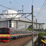 『205系武蔵野線M10+16編成12連復帰』の画像