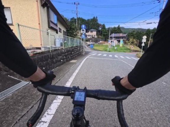 峠道「道志みち」を下るロードバイクの車載動画が炎上してしまう…（※動画あり）