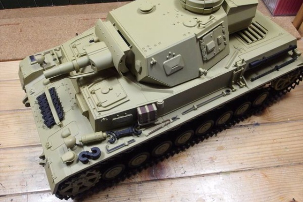 ヘンロン 1/16スケール 戦車 ラジコン ドイツ IV号 F型 4号戦車 ヘンロン 1/16スケール 戦車 ラジコン ドイツ IV号 F型 4号戦車