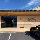 マウナラニリゾートのショッピングモールにあるフードランドファームズはヒルトンキングスランドからクルマで10分弱なのでとても便利です。