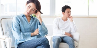 主人に離婚を切り出されました。義母との関係が薄いことや、毎晩マッサージしないことで、彼の愛情が冷めたらしいです。