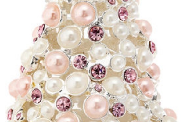 おしゃれで激安クリスマスツリー 北欧タイプからled照明など勢ぞろい