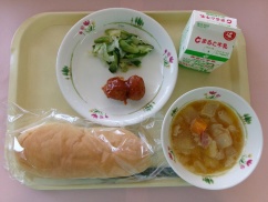 【画像】富山・砺波市の学校給食にネット騒然 ミートボール2個の献立、市公式ページにアクセス集中 【画像】富山・砺波市の学校給食にネット騒然 ミートボール2個の献立、市公式ページにアクセス集中