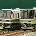 KATOの「221系」と「223系1000番台」を並べてみました。
