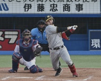 野口恭佑「そら誰が見てもええやんか」デビュー戦で痛烈打球、いきなり岡田監督絶賛