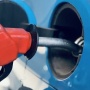 【画像】ガソリンスタンドの居抜きで作られたファミリーマート、究極進化系のコンビニと化してしまう！　→　お前らの想像の30倍以上すごい