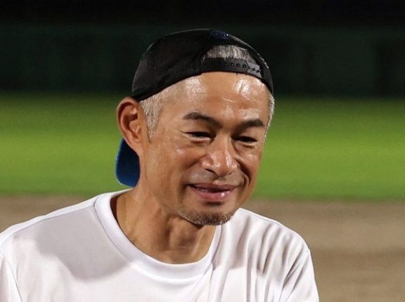  【悲報】イチロー、オリックスの監督から逃げ続けるｗｗｗｗｗｗｗｗ