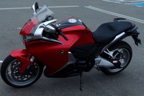 バイクセンターあらし125 16年07月