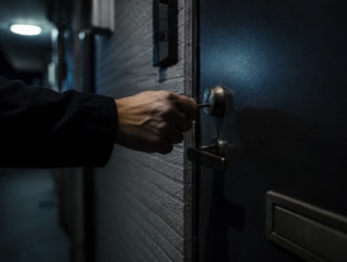 女子大生「帰宅したら部屋に男がいる」合鍵で侵入した42歳男逮捕　ポケットに女性の下着