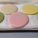 上品な甘さのかわいいお菓子「薄氷」