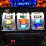 〜主に華を光らせています〜    滝壺のスロブログ